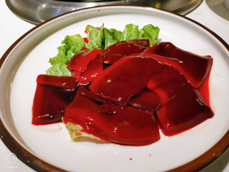 鲜牛血