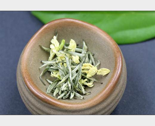 碧潭级 浓香飘雪 茉莉花茶 单芽白毫 雪竹飘雪 152g 礼盒装 商品图2