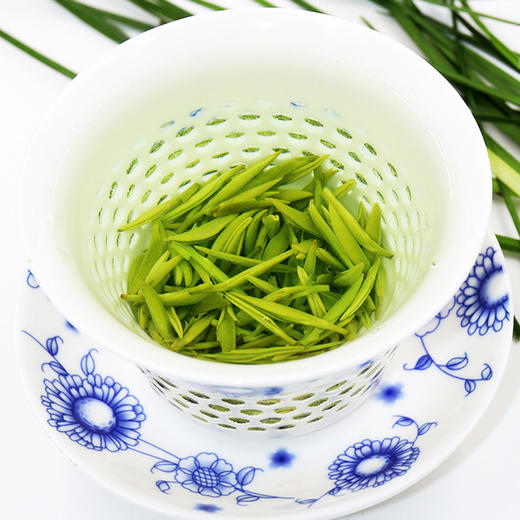 雀舌茶绿茶 峨眉山云雾绿茶 特级单芽 高山雨前嫩芽竹叶型青茶 商品图1