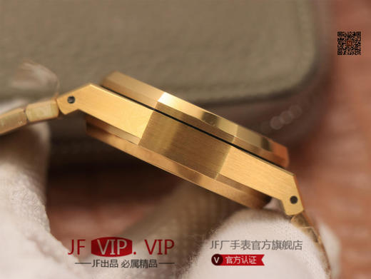 OM爱彼皇家橡树26331计时系列，所有功能及位置均与原版一模一样，自主研发6时位走秒带日期2385机芯 日历盘上浮新亮点没有之一，男士腕表 商品图5