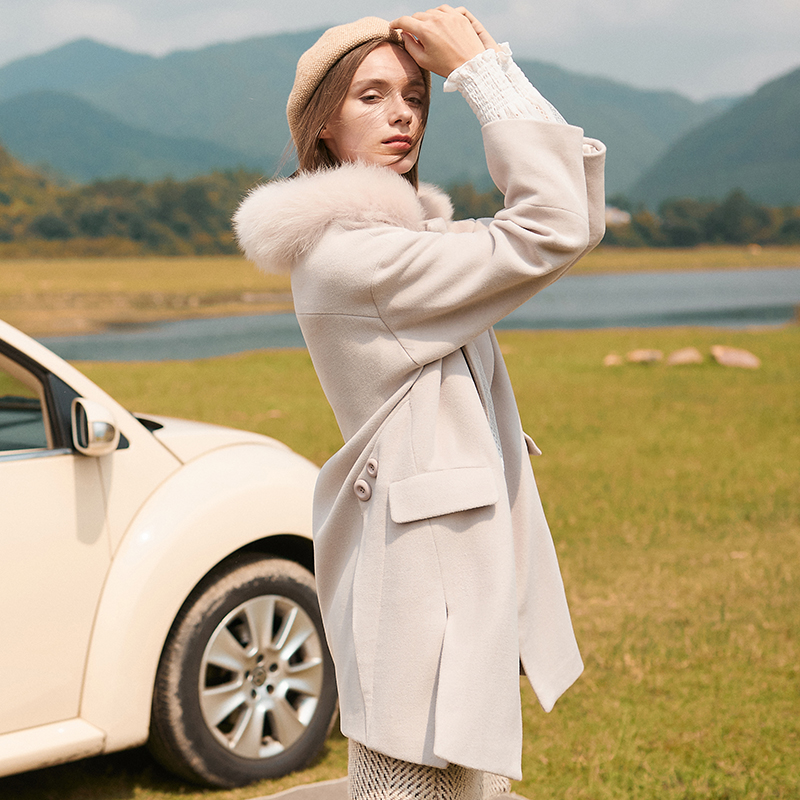 欧芮儿貉子毛领毛呢外套女中长款呢子大衣