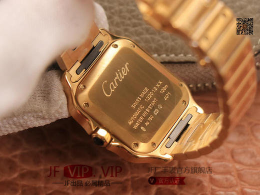 BV男装大号-卡地亚新款山度士 表壳：316材质表盘：渐变蓝色表针，尺寸：39.8X47.5X9.08毫米表冠：蓝宝石机芯：MIYOTA-9015 商品图6