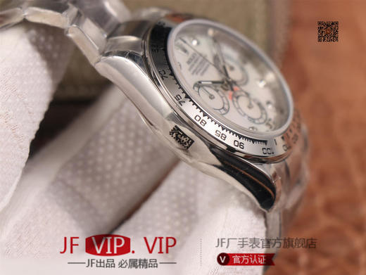 JH出品，最新定制升级版本，劳力士Rolex超级宇宙计时迪通拿升级版本 ，升级圈口角度与字体大小字体颜色银灰色更明显与原版一致，字面钉更光亮 商品图5
