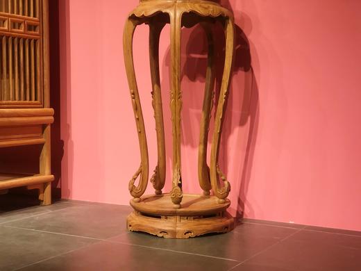 红桥红  家具严选  缅甸花梨(大果紫檀）  【鱼门洞带台座梅花式香几】 商品图3