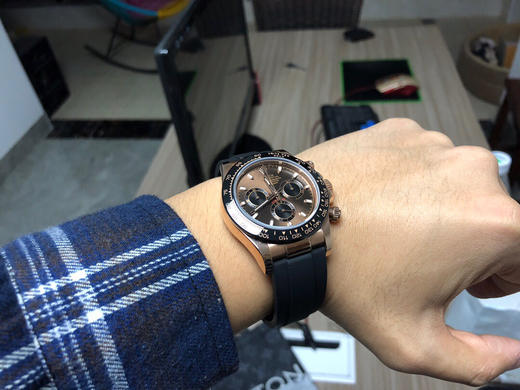Rolex   劳力士 迪通拿计时系列 巧克力🍫陶瓷圈口 橡胶表带 蓝宝石镜面 改装升级版自动机械机芯升级4130机芯夹板！少量到货！ 商品图8