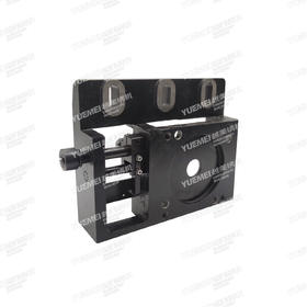 30TY02000018  步进110剪线箱