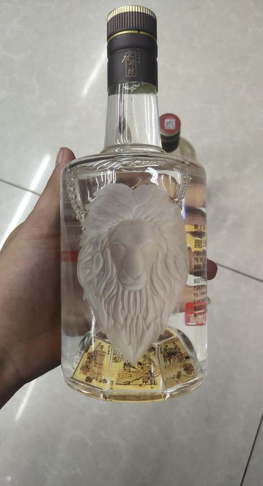 【推荐】水井坊 典藏大师裸瓶 52度500ml单瓶装 商品图0