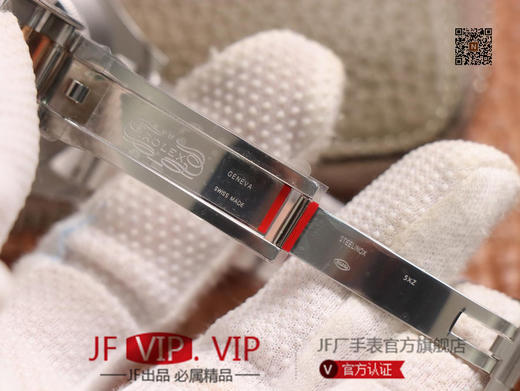 GMF劳力士，游艇名仕型系列，cal.3235机芯，表盘六点位上有劳力皇冠的LOGO，圈口:圈口上的做工更加细腻，经过特殊处理让圈口上不留汗迹 商品图8