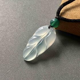 高冰种翡翠叶子