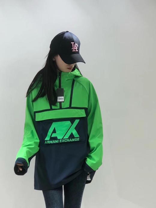 点此购买 阿玛尼男女款宽松连帽套头夹克 云 132517 商品图4