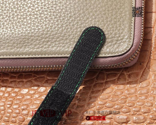 DIW劳力士宇宙计时迪通拿系列，上海7750计时机芯，表壳碳纤维材质打造，镜面双面电镀高透膜工艺，男士腕表，绢丝表带，自动机械机芯，密底 商品图8