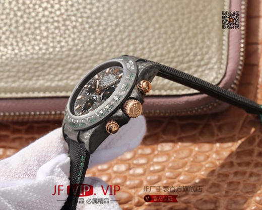 DIW劳力士宇宙计时迪通拿系列，上海7750计时机芯，表壳碳纤维材质打造，镜面双面电镀高透膜工艺，男士腕表，绢丝表带，自动机械机芯，密底 商品图5