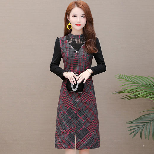 YWE-JLNH-CQA39格子加厚时尚中长款毛呢连衣裙女2019冬季新款 商品图1