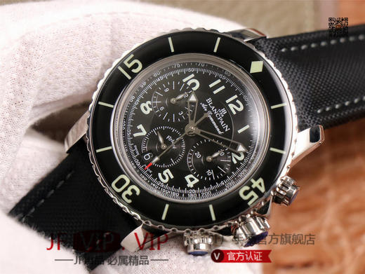 OM宝po五十噚5085F，直径45x15.5毫米精钢表壳制造配备齿纹单向旋转表圈 ，大50噚盘面带有放射花纹表盘配搭“游泳圈口”另豪华程度更加酷炫，男士腕表 商品图1