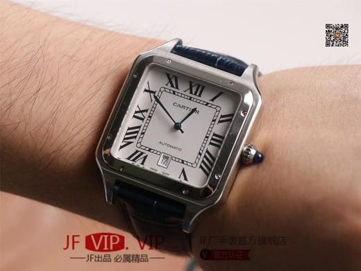 TW卡di亚山度士最新款SANTOS-DUMONT腕表，男款52x39.5mm，女款46x35mm，搭载原装进口日本9015机芯，走时稳定。采用904精钢表壳，男女腕表，皮表带，自动机械机芯，密底。 商品图9