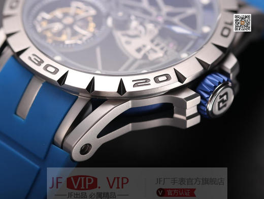 JB罗jie杜彼Excalibur Spidr（王者系列）RDDBEX0479。真陀飞轮手动上链机芯， 同步原装45mm*13mm的钛合金表壳，机芯11点和4点位置没有多余齿轮 商品图3