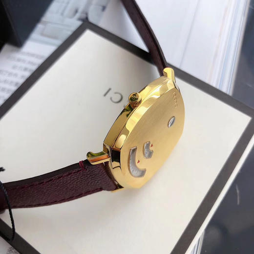 肖战同款 原单品质 Gucci古驰 Grip系列腕表亮相Gucci米兰时装周，进口石英机芯，大号38mm、中号35mm 商品图5