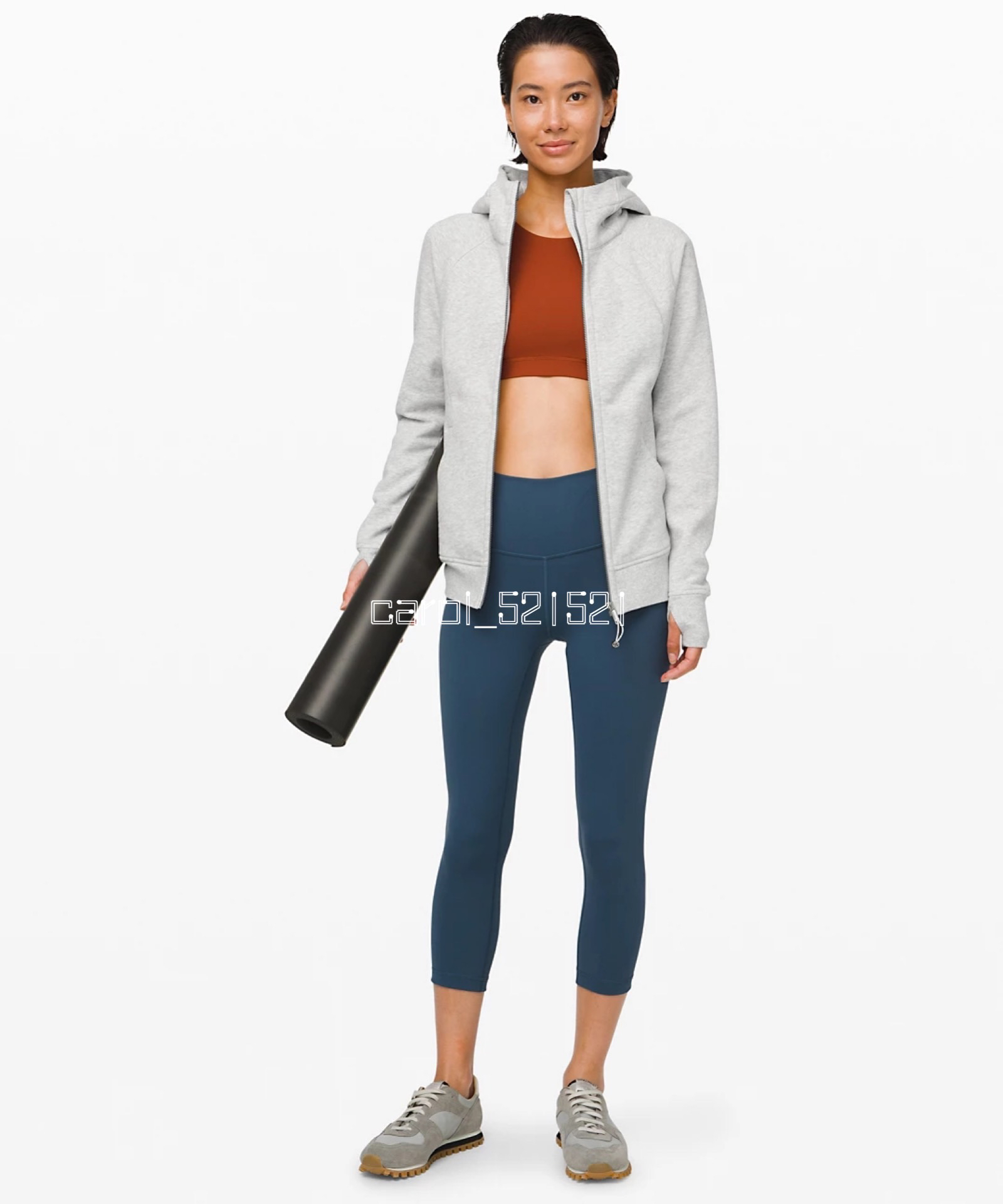 lululemon scuba 女士运动连帽衫 iv 三色 官网:950.00