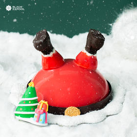 【Merry Christmas 赠圣诞熊公仔】“哎呀”，圣诞老人摔倒了-草莓莫吉托慕斯蛋糕