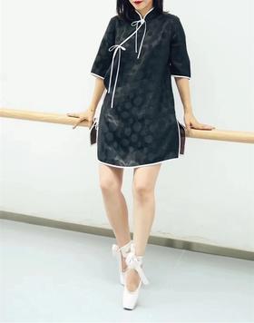 星币刺绣 黑色白蝴蝶结旗袍