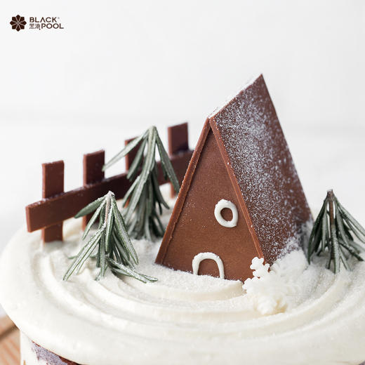 【Merry Christmas 赠圣诞熊公仔】浪漫雪域- 温暖小屋飘出诱人榴莲巧克力香气 商品图2