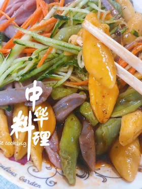 #面食助手#蔬菜面疙瘩，采用​新鲜​有机蔬​菜配​以​五​谷杂​粮【可快递(冷链)】
