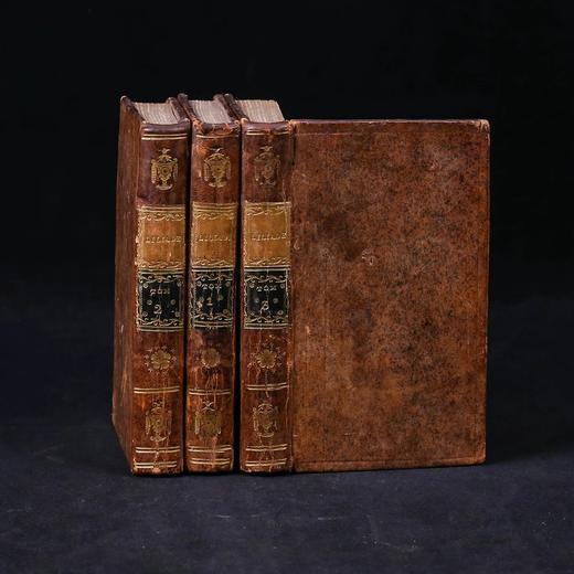 【法语】1809年 荷马史诗《伊利亚特》（全3卷） 法兰西文学院院士艾尼昂译本 原始小牛皮精装 书脊烫金压花 商品图0