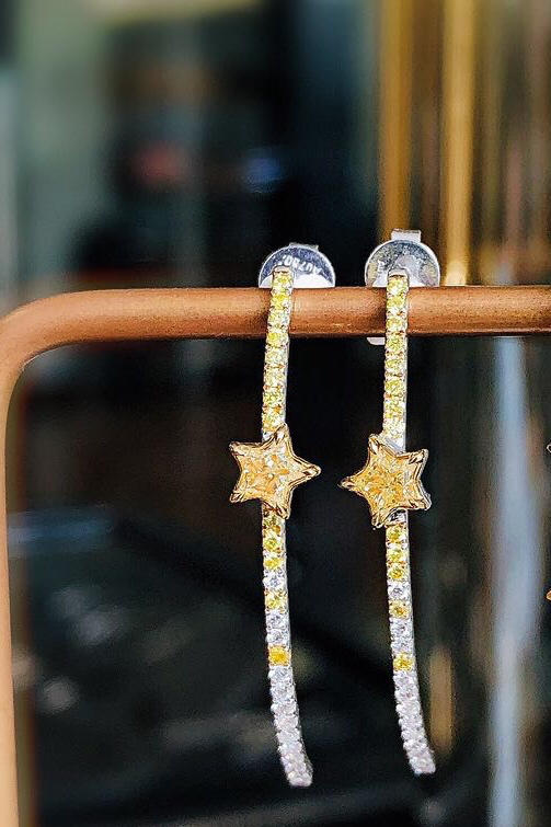 「星光」黄钻白钻耳钉 商品图0