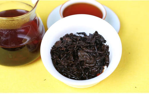 2005年【中茶7572绿印】十五年老熟茶 商品图8