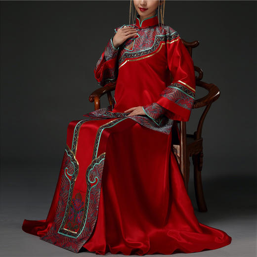 蝴蝶江水 织锦秀禾服 商品图4