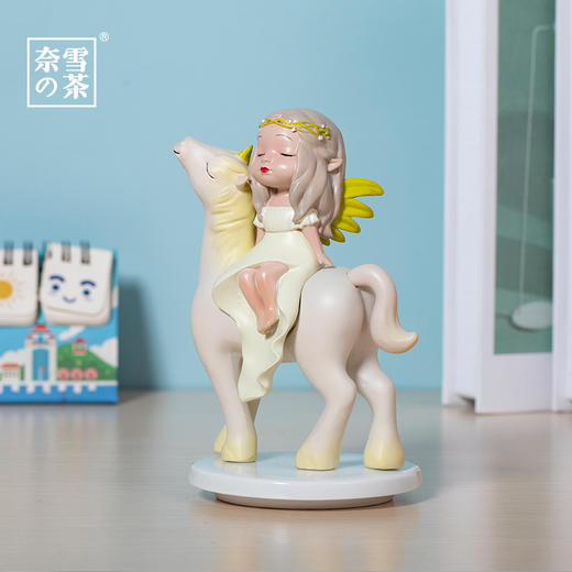 奈雪 独闯梦境·独角兽女孩Q版 萌萌哒超可爱女孩摆件 推荐收藏！ 商品图0