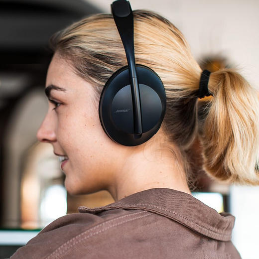 Bose Noise Cancelling Headphones 700头戴式无线蓝牙主动降噪耳机 商品图3
