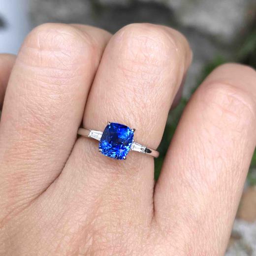 可爱小蓝宝戒指（2.03ct） 商品图0