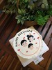 奶油手绘 家人 一家三口 男孩 女孩 定制

如需增加或者修改文字 请下单备注

下单前请仔细阅读商品详情 商品缩略图1