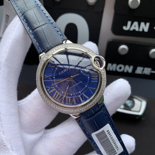 卡地亚 蓝气球系列【钻圈款】男款大号42mm 316L精钢表壳，蓝宝石镜面 搭载定制全自动机械机芯 商品图0