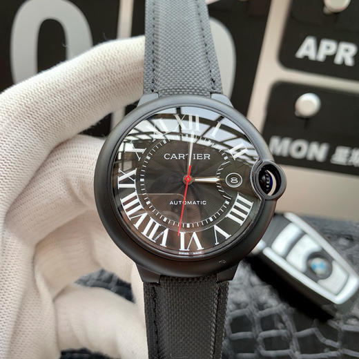 卡地亚 蓝气球系列【黑骑士】男款大号42mm 316L精钢表壳，蓝宝石镜面 搭载定制全自动机械机芯 商品图3