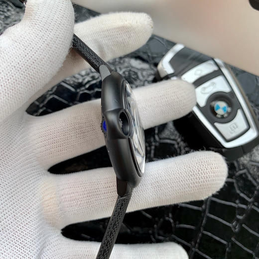 卡地亚 蓝气球系列【黑骑士】男款大号42mm 316L精钢表壳，蓝宝石镜面 搭载定制全自动机械机芯 商品图8