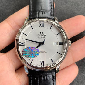 MKS欧米茄碟飞系列腕表。优雅纤薄的外表，搭配简约大方的设计，MKS抓住每一个细节，完美诠释原装优雅商务的经典魅力。