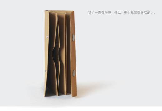 PAPER系列 双扣钱包 可水洗牛皮纸包 商品图6