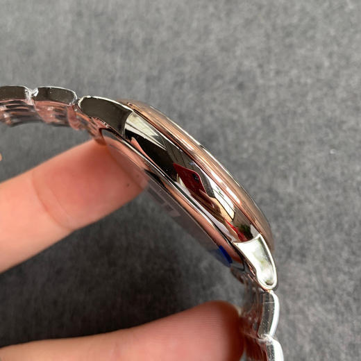 MKS欧米茄碟飞系列腕表。优雅纤薄的外表，搭配简约大方的设计，MKS抓住每一个细节，完美诠释原装优雅商务的经典魅力 商品图4