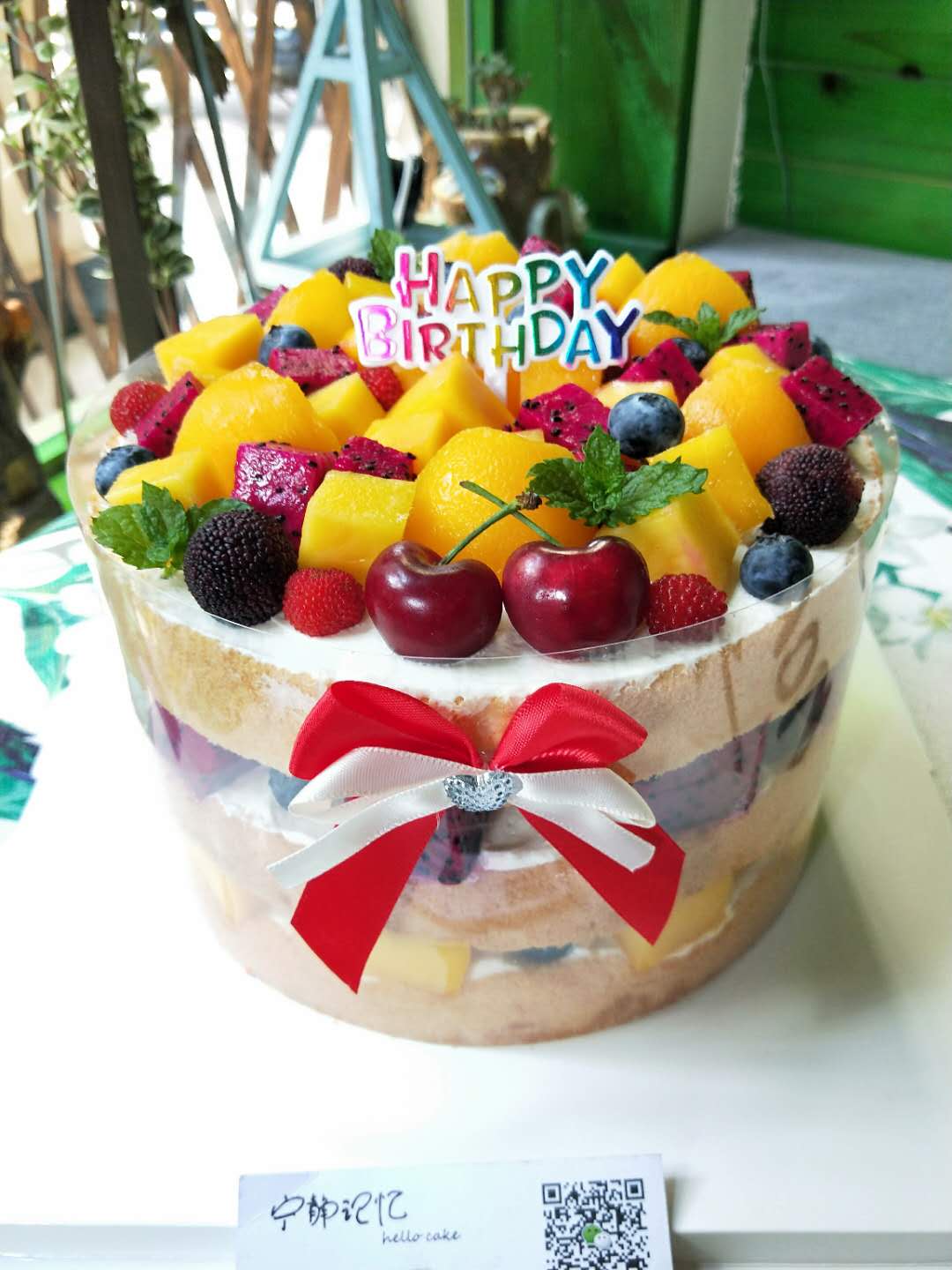 水果裸蛋糕 水果根据应季水果搭配 季节不同 水果不同