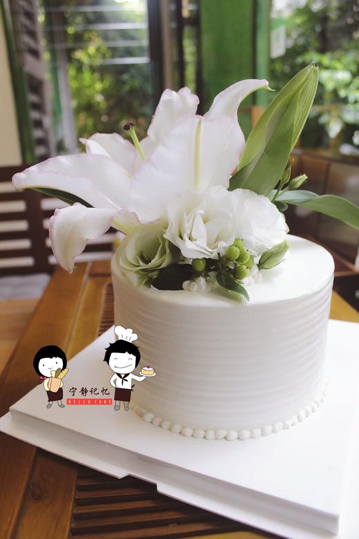 下单前请仔细阅读商品详情 鲜花蛋糕  如需增加或者修改文字 请下单备注 商品图0