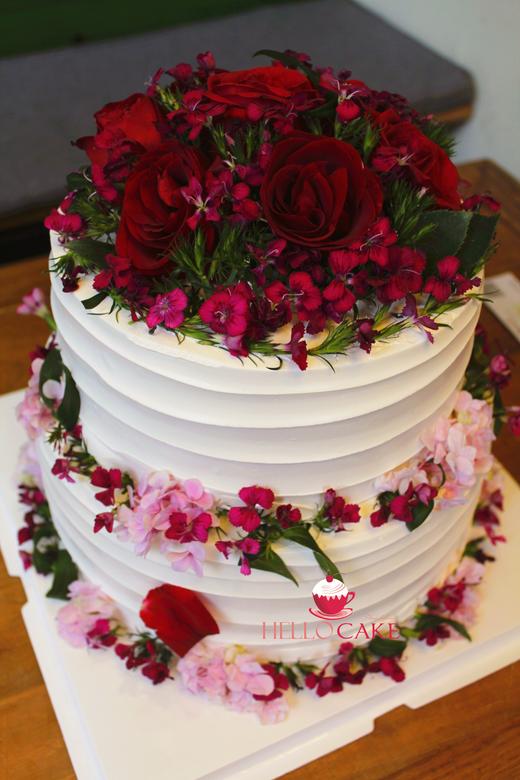 下单前请仔细阅读商品详情 鲜花蛋糕 多层  如需增加或者修改文字 请下单备注 商品图0