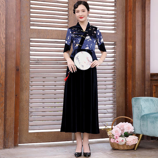 DLQ-A2188新式改良版金丝绒旗袍连衣裙 商品图0