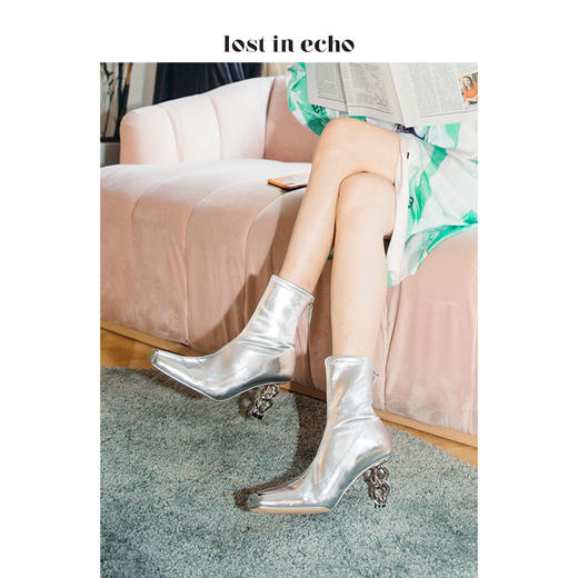 新年闪购lost in echo2020秋季方头链条跟短靴 新款银色猪鼻铁头短筒高跟女鞋 商品图0