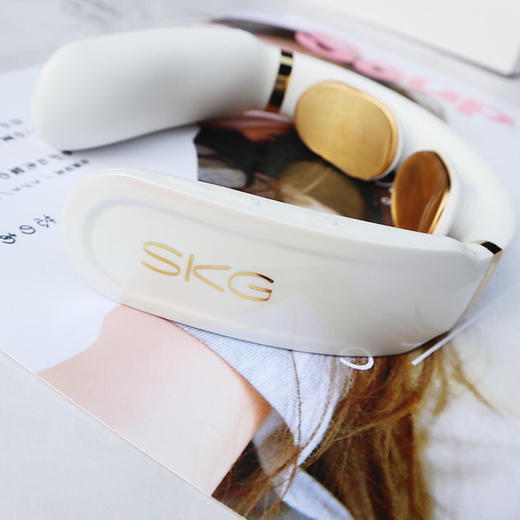 礼物！Skg 蓝牙颈部按摩仪K6 商品图3