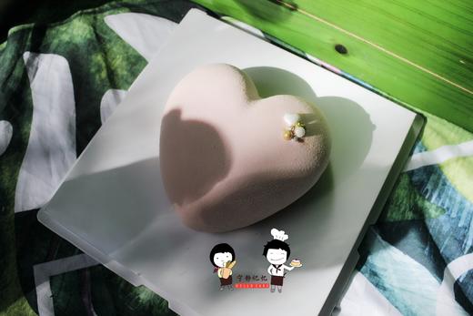 法式慕斯蛋糕 需冷藏保存 下单前请仔细阅读商品详情   如需增加或修改文字  请下单备注 商品图1