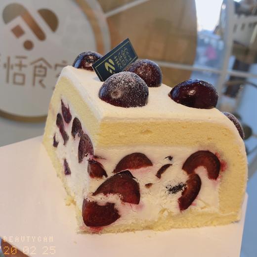 车厘子堡（精选进口甜脆车厘子➕进口动物奶油➕软嫩蛋糕胚） 商品图1