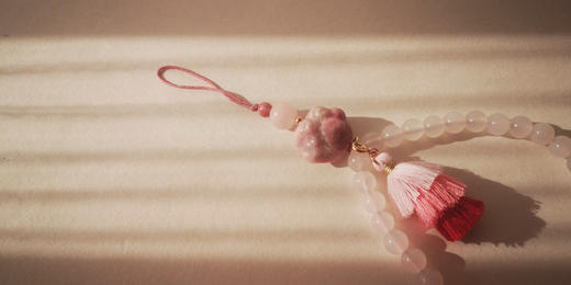 樱花季限定 • 手机链（猫爪/蝴蝶结可选) 商品图2