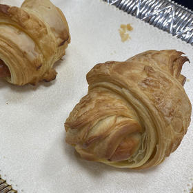 鸡肉肠仔丹麦酥